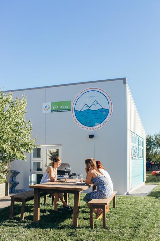 Finlay Jack's Backpackers Hostel